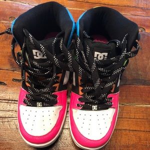 DC Women’s Multi-Color Skating Shoes Size:9